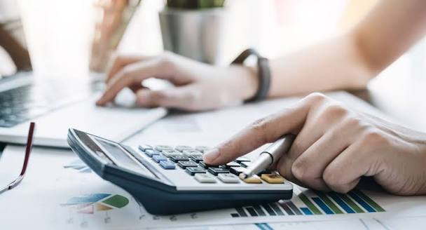 What Is a Loan Comparison Calculator and How Does It Work?
