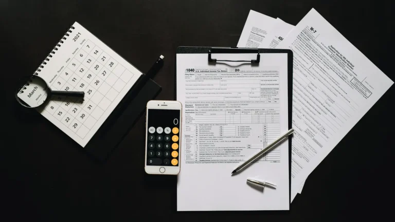 How to compare loan payment due dates and billing cycles